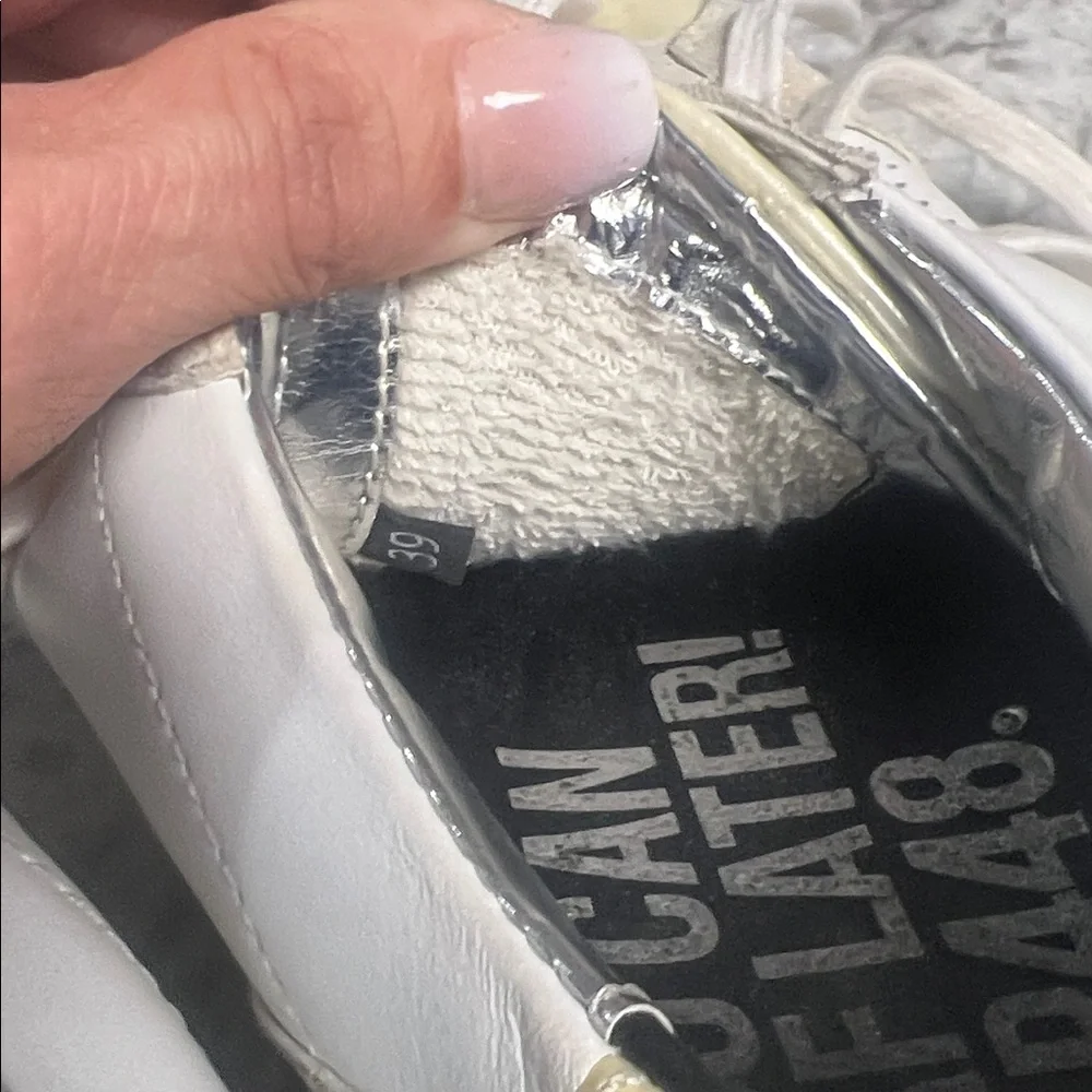 P448 White and Gold Sneakers - Picture 8 of 8
